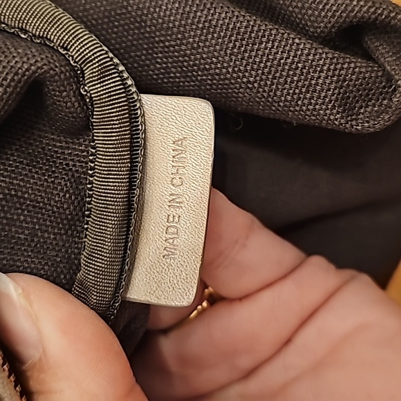 Authentic Burberry Chester Boston Bag - Picture 14 of 17